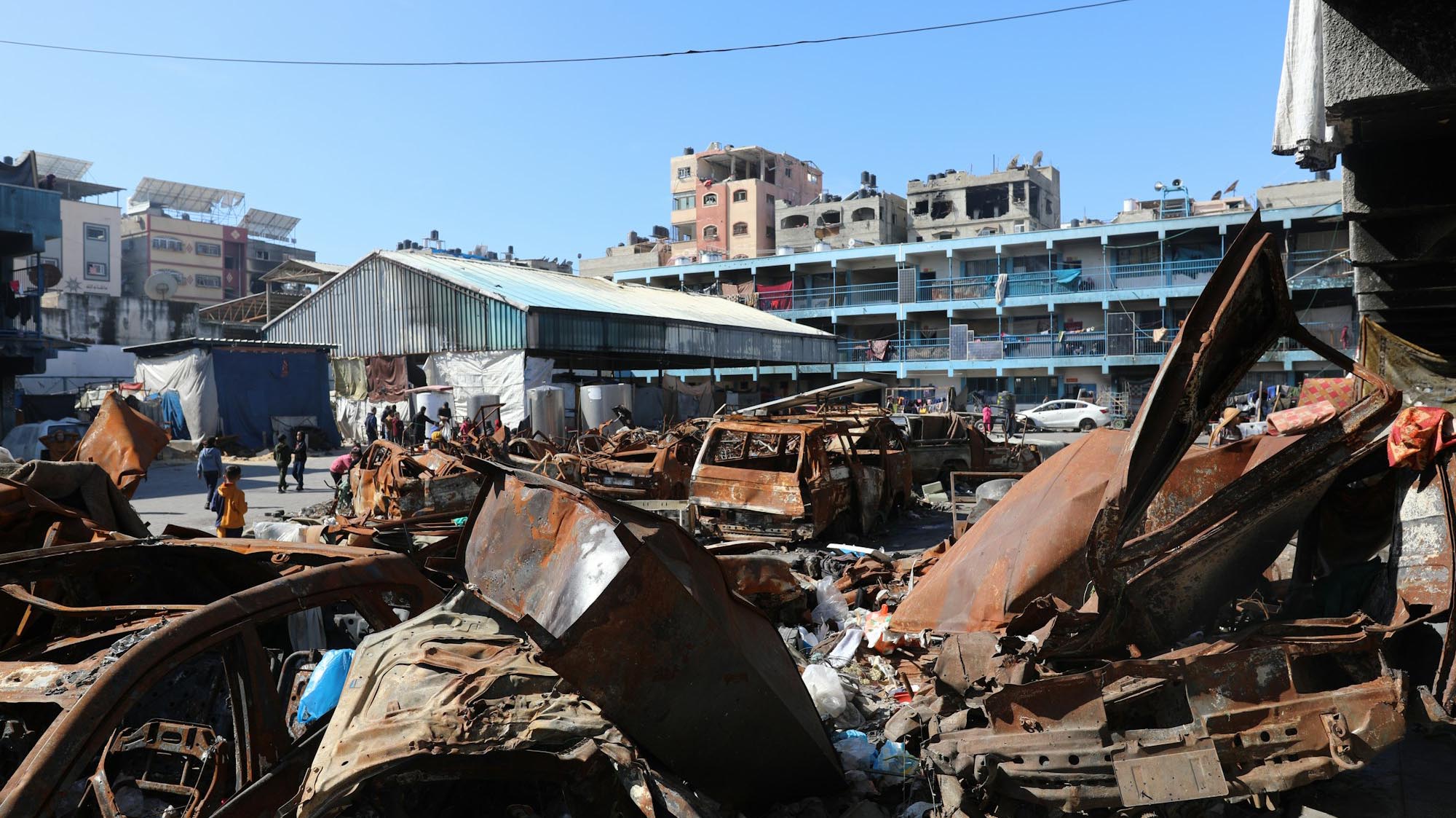 photo-1727762331620-4e21746e1565